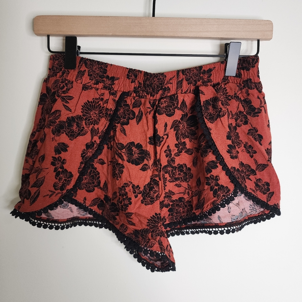 Forever 21 Rust Orange Floral Lace-Trim Shorts